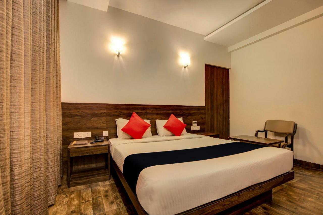 Myspace Hotels Silverstar Bangalore Phòng bức ảnh