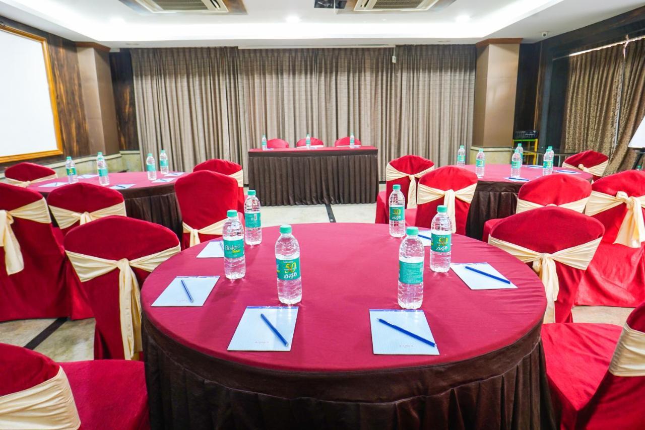 Myspace Hotels Silverstar Bangalore Ngoại thất bức ảnh